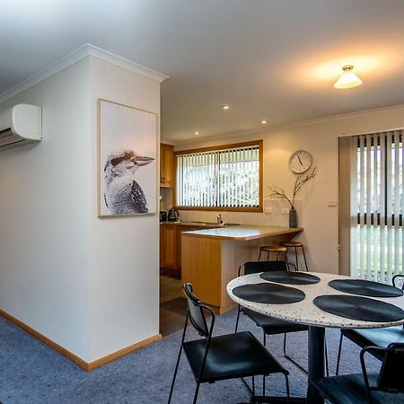 Acton Park Holiday Units Экстерьер фото